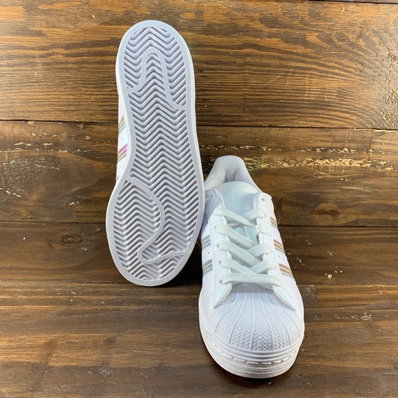 ADIDAS SUPERSTAR WOMENS SHOES - Picture 9 of 10